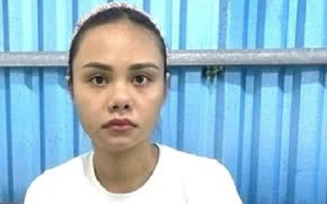 Hotgirl đang mua 5 chiếc iPhone 15 Promax liền bị bắt giữ, lộ ngay mánh khóe lừa đảo Ảnh 2