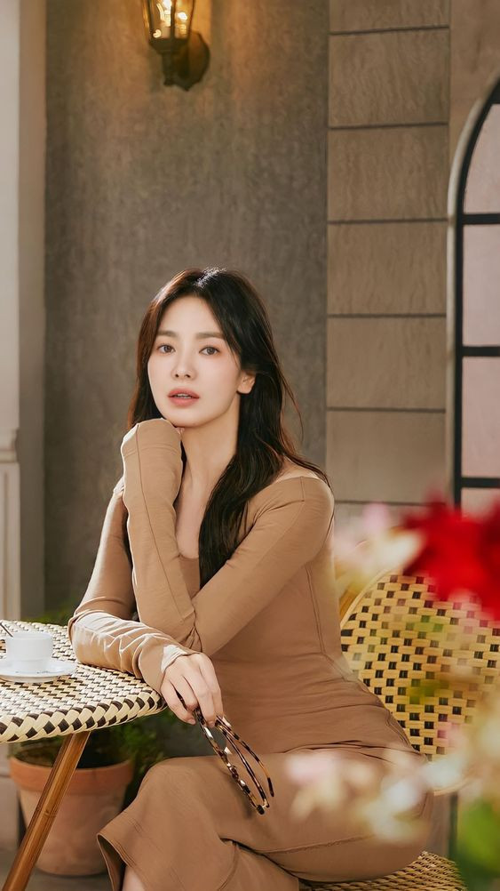 Song Hye Kyo lộ khoảnh khắc xấu lạ, khác lạ thế nào mà khiến khán giả hú hồn? Ảnh 1