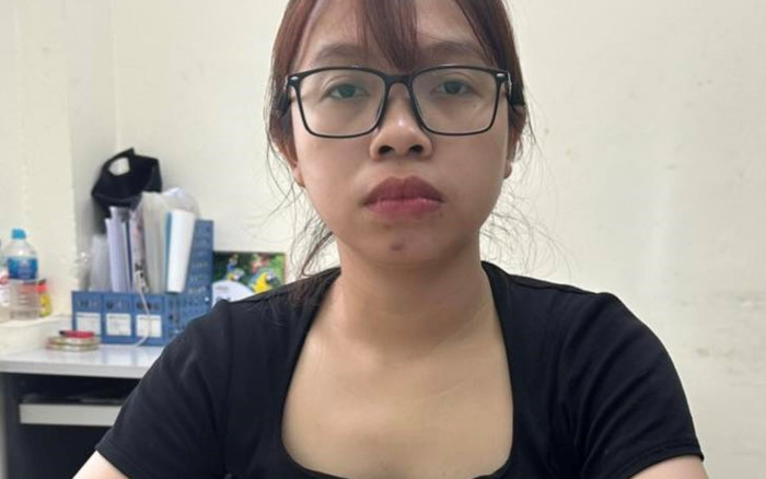 Thấy cô gái trẻ có biểu hiện nghi vấn, công an kiểm tra phát hiện danh tính gây sốc Ảnh 2