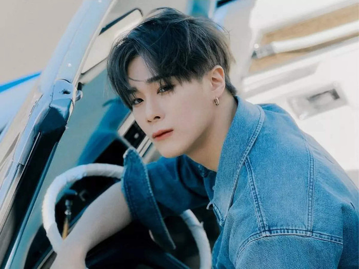 Moonbin từ lâu đã nổi tiếng là nam idol luôn mang đến nguồn năng lượng tích cực trên sân khấu.