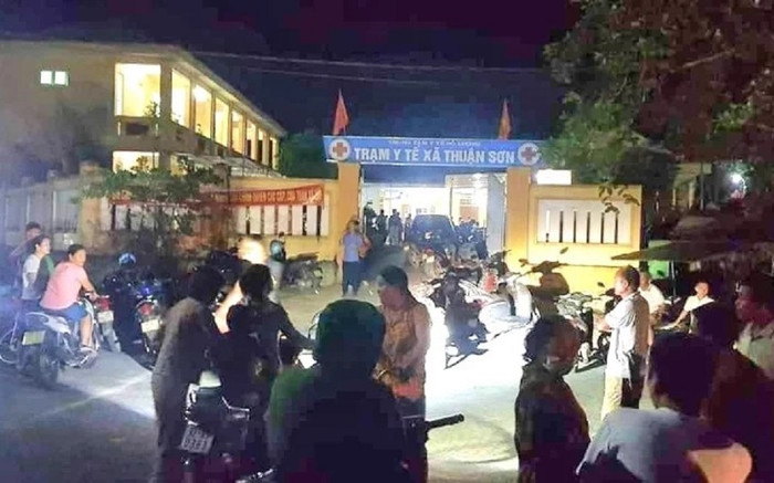 76 trẻ mầm non nhập viện sau khi ăn sữa chua ở trường, nguồn gốc món ăn gây ngỡ ngàng Ảnh 2