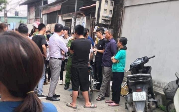 Mâu thuẫn với 3 thanh niên trong đám cưới, cô gái bất ngờ làm ra cảnh tượng kinh hoàng tại hôn lễ Ảnh 2