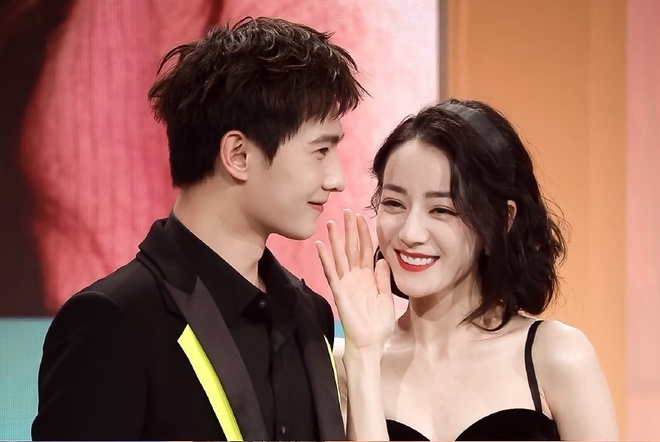  Địch Lệ Nhiệt Ba nói về việc 'xào couple' với bạn diễn, tinh tế ra sao mà được netizen khen ngợi Ảnh 2
