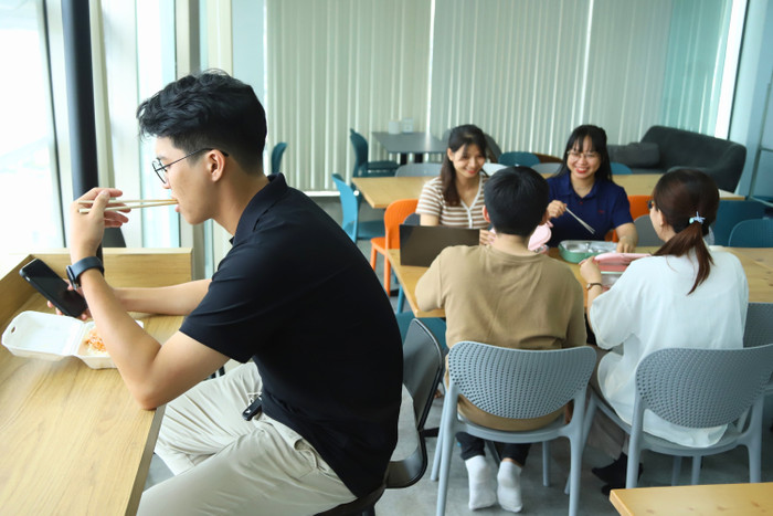  Xua tan nỗi lo 'trưa nay ăn gì' của dân văn phòng Ảnh 1