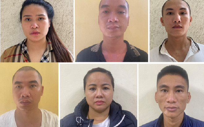 Bắt quả tang cảnh tượng ê chề của nhóm nam nữ trong nhà nghỉ lúc 4h sáng Ảnh 2