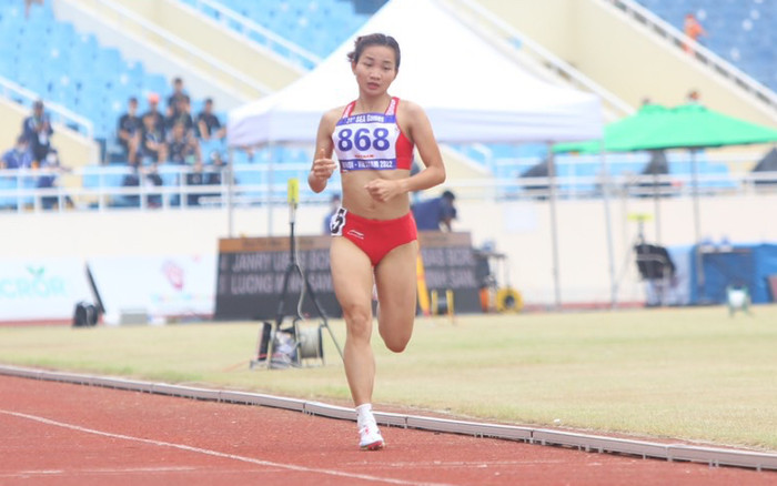 Xuất sắc giành HCV thứ 4 ở Campuchia, Nguyễn Thị Oanh đi vào lịch sử SEA Games Ảnh 2