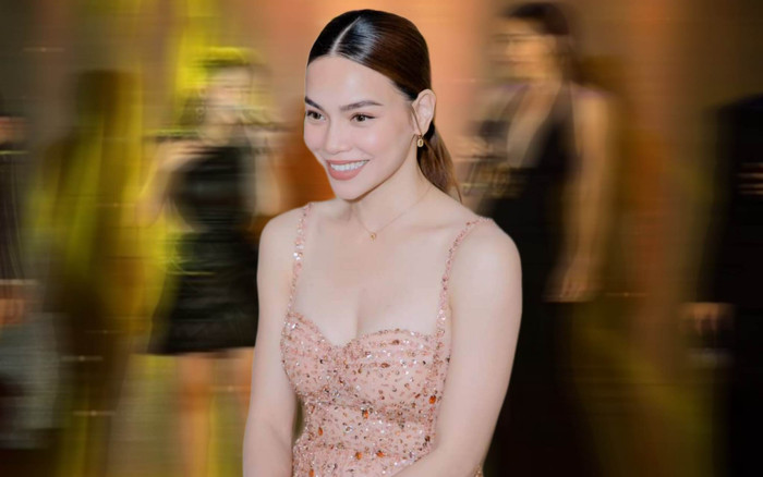 Nữ ca sĩ trẻ bị 'ném đá' vì muốn lấn lướt Hồ Ngọc Hà trên sân khấu? Ảnh 2