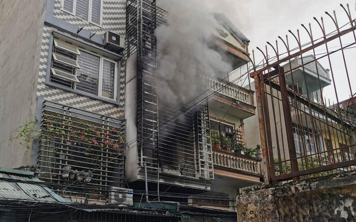 Cháy lớn ở Hà Nội khiến 4 người tử vong thương tâm, trong đó 3 nạn nhân là trẻ em Ảnh 2