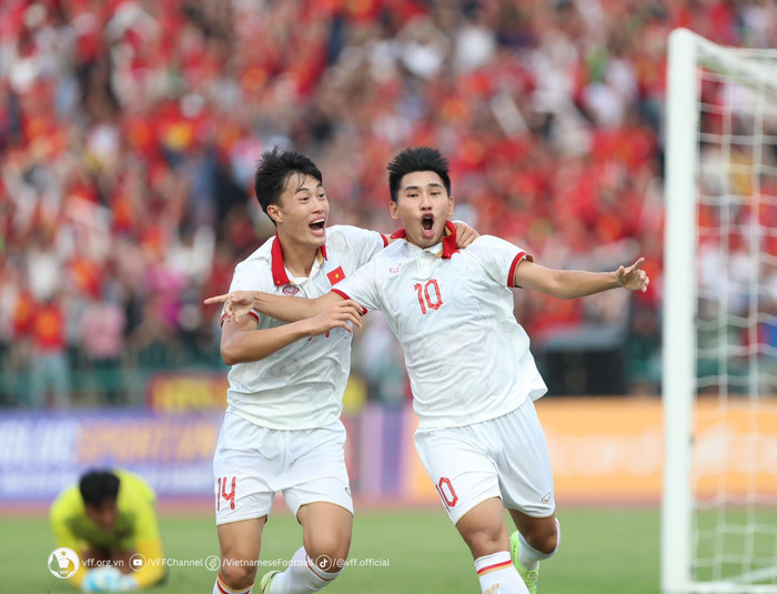  U22 Việt Nam thua 10 người Indonesia, trở thành cựu vương SEA Games Ảnh 3