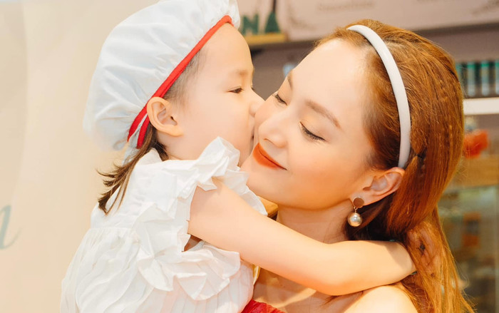 Lan Phương cùng chồng tổ chức sinh nhật cho con, sự tinh tế của ái nữ khiến người đẹp 'tan chảy' Ảnh 2