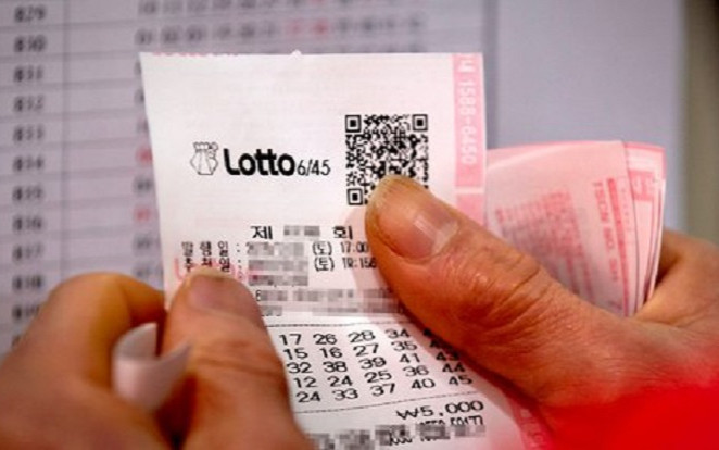 Mua vé số 'xả stress' sau khi cãi nhau với chồng, người phụ nữ bất ngờ trúng 40 tỷ Ảnh 2