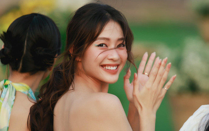 Diễn viên Khả Ngân: 'Sau biến cố sức khỏe, tôi tự nhủ bản thân phải ích kỷ hơn' Ảnh 2