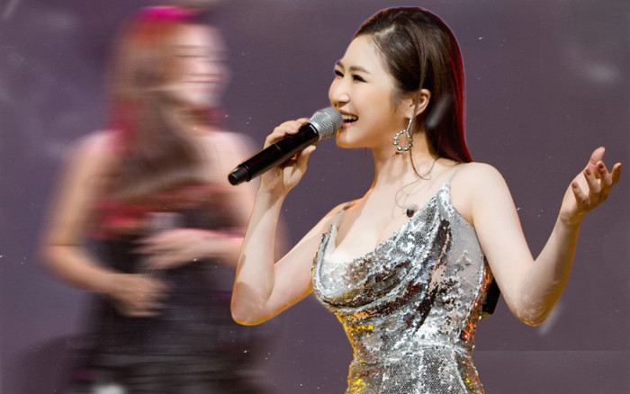 Nữ ca sĩ sở hữu chất giọng 'khủng' bỗng 'tắt điện' khi đụng độ cùng 1 ca khúc với Hương Tràm Ảnh 2