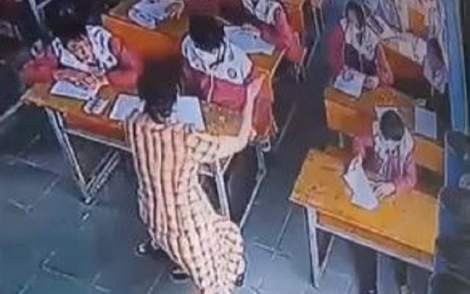 Phụ huynh bức xúc tố cô giáo tát vào mặt nam sinh trong lớp, cô giáo cho rằng bản thân không làm sai Ảnh 2