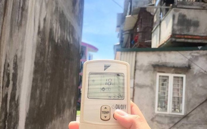 Chóng mặt với hóa đơn tiền điện 'leo thang' giữa nắng nóng, đây mẹo giúp tiết kiệm điện vào mùa hè Ảnh 2