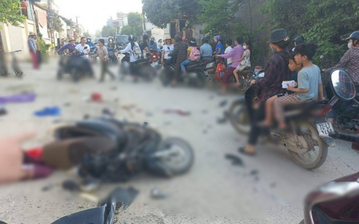 Nam sinh ra đi mãi mãi sau khi xe máy 'đấu đầu' với xe cô giáo, hiện trường vụ tai nạn gây ám ảnh Ảnh 2