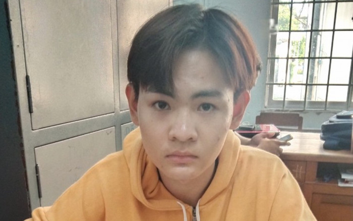 Háo hức thuê phòng nghỉ với nam thiếu niên mặt 'non choẹt', gã trai không ngờ đến cảnh kinh hoàng sau đó Ảnh 2