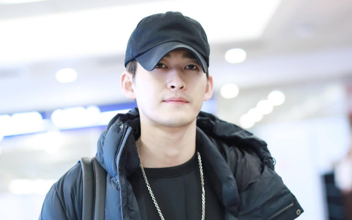 Tình cũ Triệu Lệ Dĩnh gây phẫn nộ vì hành vi vô đạo đức: Thế này mà không bị phong sát thì hơi phí Ảnh 2