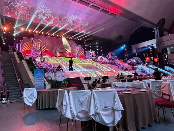 Hé lộ những hình ảnh bên trong đám cưới 'khủng' của vị thiếu gia.  Ảnh: Internet