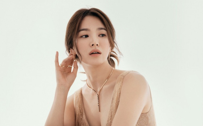 Nam đạo diễn đình đám bất ngờ thừa nhận yêu thầm Song Hye Kyo suốt 20 năm Ảnh 2