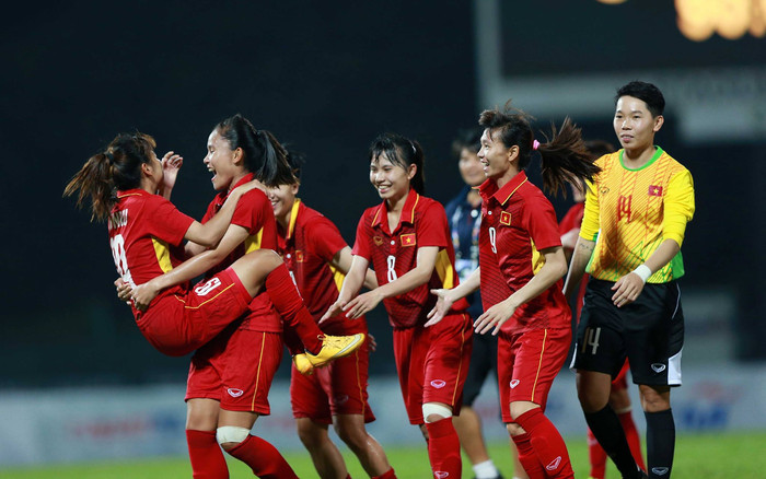 Tuyển nữ Việt Nam 'vô địch' tiền thưởng, hơn gấp đôi thầy HLV Troussier Ảnh 2