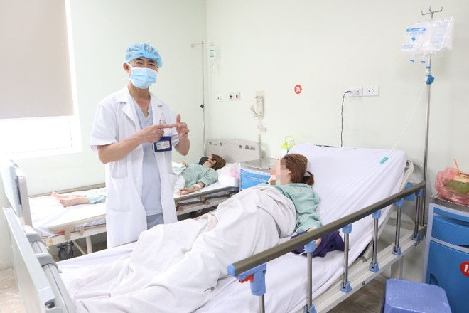  Cô dâu Hưng Yên nhập viện khẩn ngay đêm tân hôn vì 'bảo bối hạnh phúc' đâm xuyên váy cưới Ảnh 1