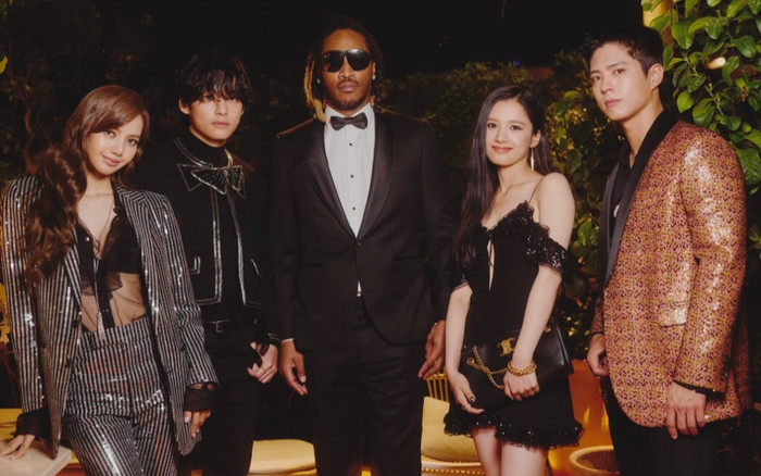 Tổ hợp visual hội tụ 4 nhan sắc đỉnh cao: V (BTS) và Lisa 'ngầu đét', Park Bogum và Trương Tịnh Nghi thế nào Ảnh 2