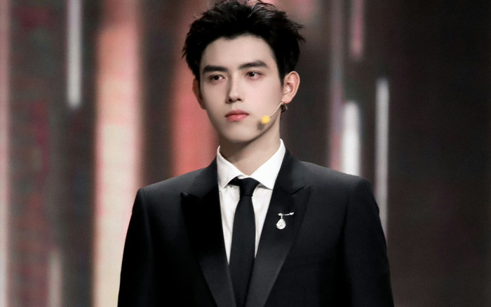 Trần Phi Vũ có hành động ghi điểm trong mắt người hâm mộ hậu scandal giường chiếu Ảnh 2