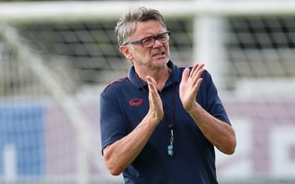 Thuê HLV danh tiếng và tốn nhiều tiền, liệu có giành vé dự World Cup? Ảnh 2