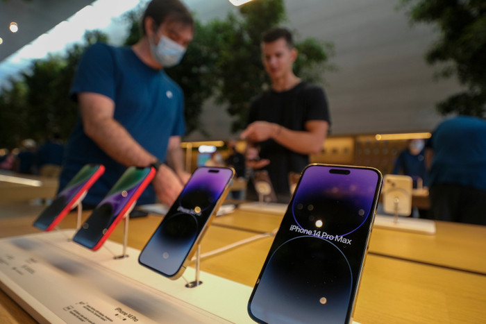  Giá iPhone 14 Pro Max chạm đáy tại Việt Nam Ảnh 1