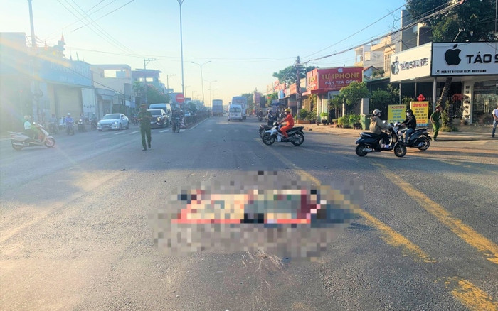 Nam sinh 17 tuổi tử vong thương tâm trên đường đi làm thêm, hiện trường vụ tai nạn gây xót xa Ảnh 2