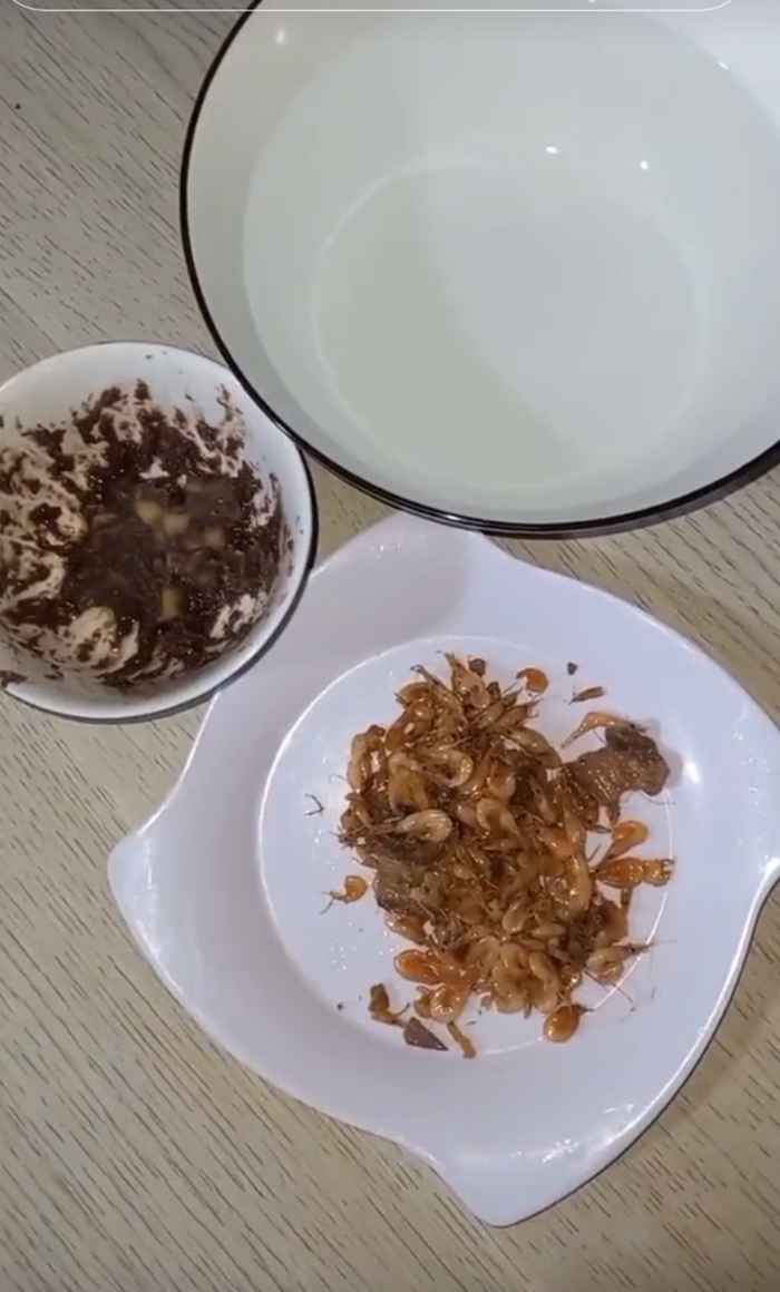 Món 'canh lọc' của P.