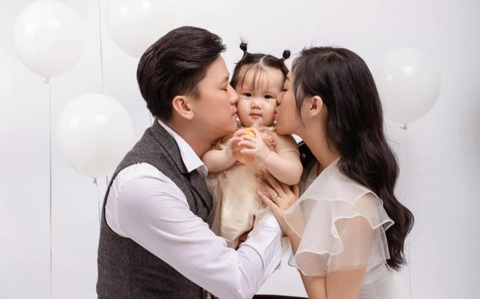 Sao nam Vbiz bất ngờ công bố tin vợ kém 16 tuổi mang bầu, nhiều đồng nghiệp gửi lời chúc mừng Ảnh 2