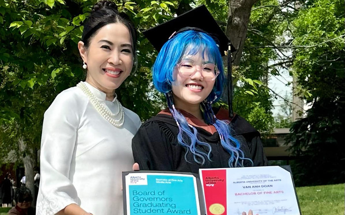 Con gái một nữ MC Việt tốt nghiệp loại xuất sắc tại Canada Ảnh 2