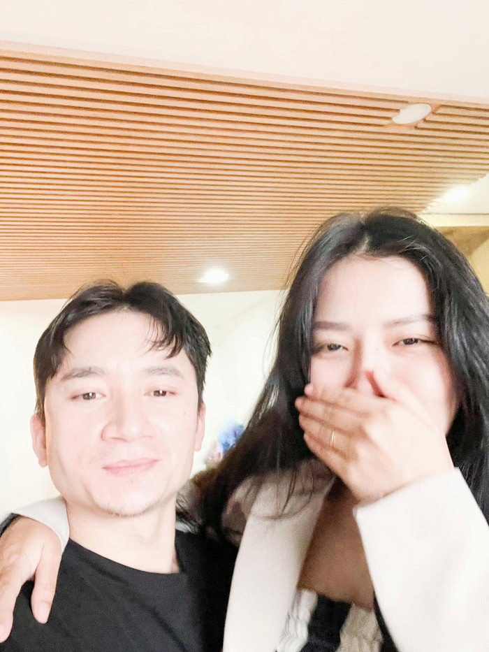 Phan Mạnh Quỳnh và bà xã.