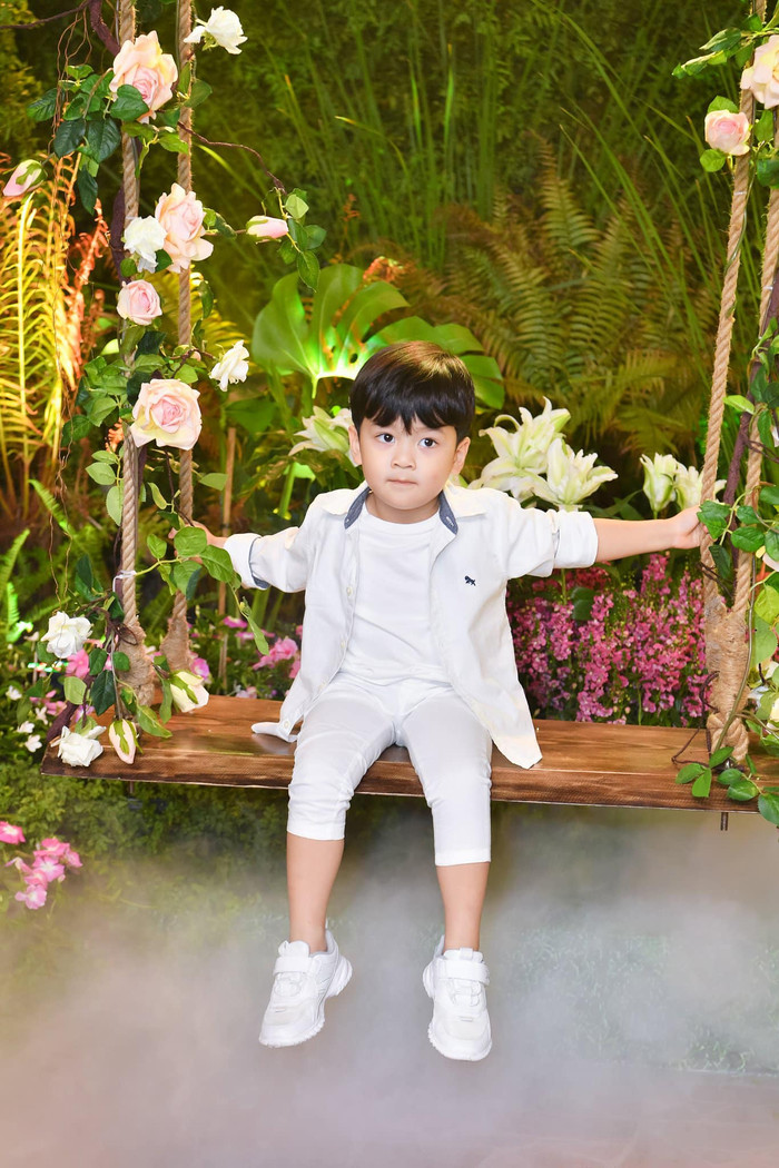 Bé Polo Huỳnh sở hữu vẻ ngoài điển trai, đáng yêu 