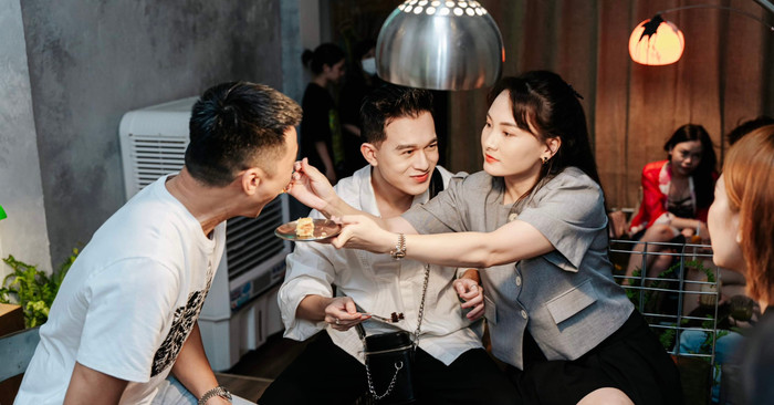 Bảo Thanh phát 'cẩu lương' bên ông xã.