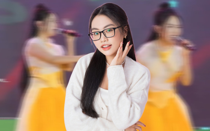 Bị 'quay lén' trên sân khấu, dân mạng phản ứng ra sao khi Phương Mỹ Chi hát dòng nhạc mới? Ảnh 2