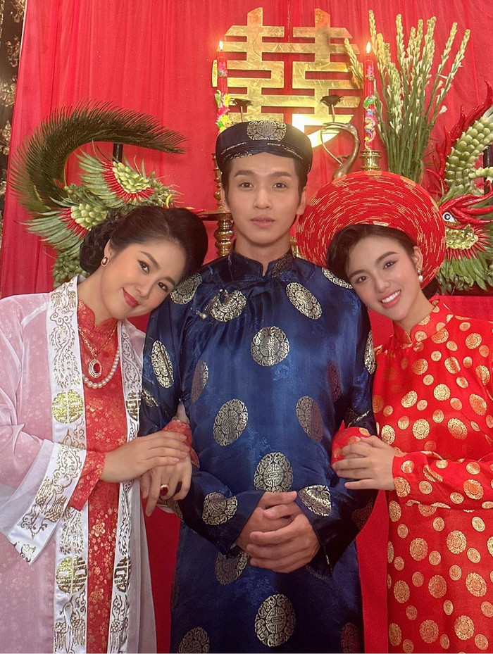 Lê Phương và Bạch Công Khanh nhìn nhau cực tình tứ, cả hai diễn cực 'so deep'.