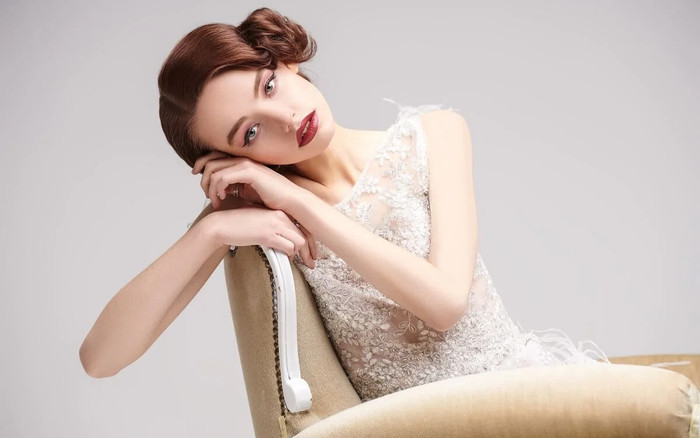 Coquette makeup: Xu hướng trang điểm siêu lãng mạn làm tan chảy trái tim phái đẹp Ảnh 2