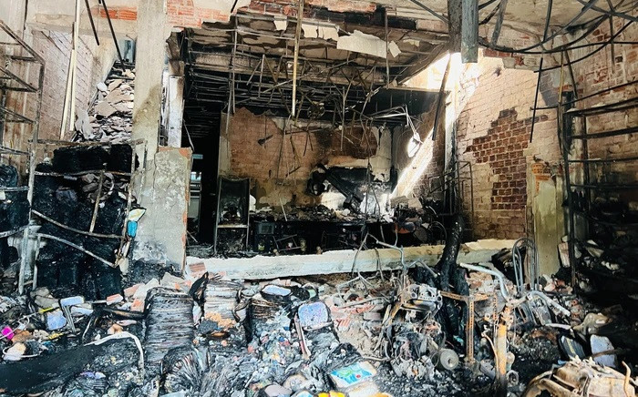 Đôi vợ chồng tử vong thương tâm trong vụ cháy nhà lúc rạng sáng, hàng xóm ám ảnh tiếng kêu cứu thất thanh Ảnh 2