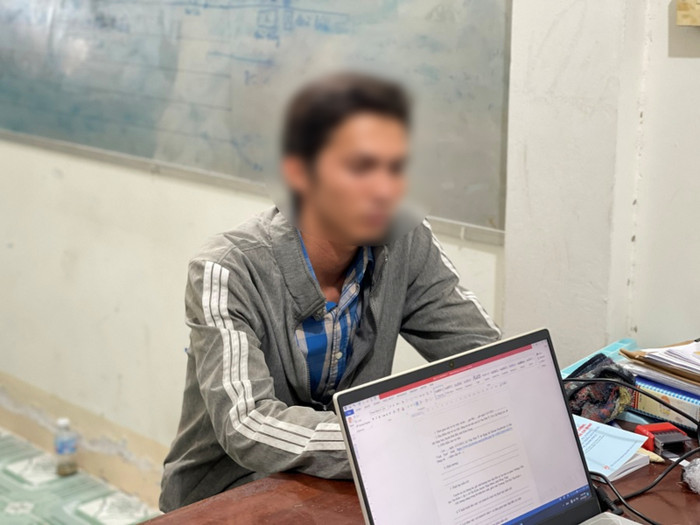 Lê Văn Như Ý tại cơ quan công an. (Ảnh: CA Đồng Tháp).