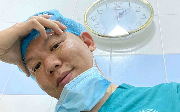 Bị đồn 'đi chơi với ai là người đó có bầu', bác sĩ Cao Hữu Thịnh lên tiếng đáp trả Ảnh 2