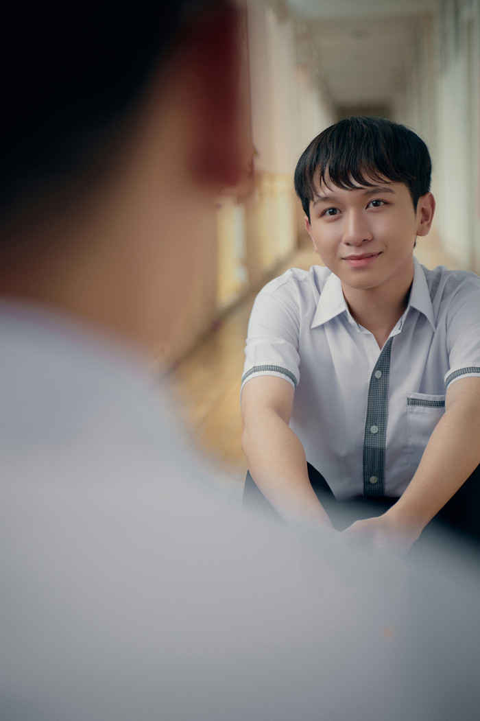 Học trò Đông Nhi trong MV mới Lời hứa bỏ quên.