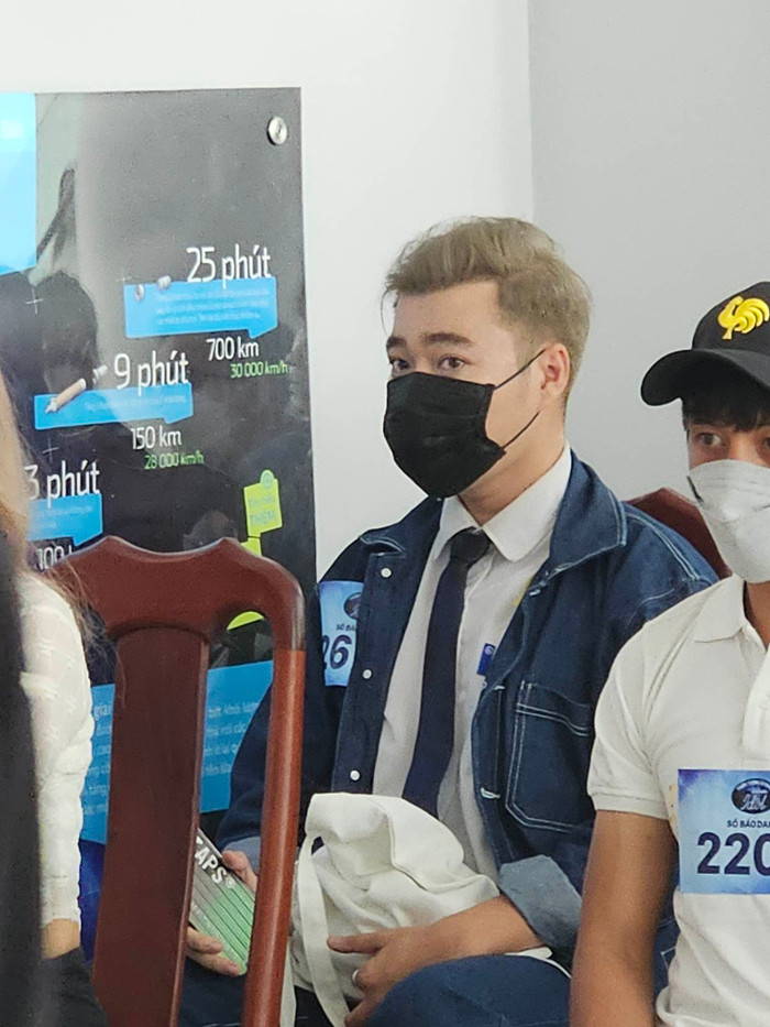  Hot Tiktoker Thầy Beo U40 bất ngờ xuất hiện tại buổi casting Vietnam Idol 2023 Ảnh 2