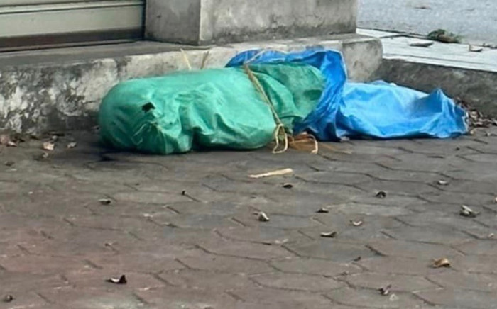 Vụ thi thể trùm bao tải đặt trước nhà dân ở Hải Phòng: Xác định nguyên nhân tử vong của nạn nhân Ảnh 2