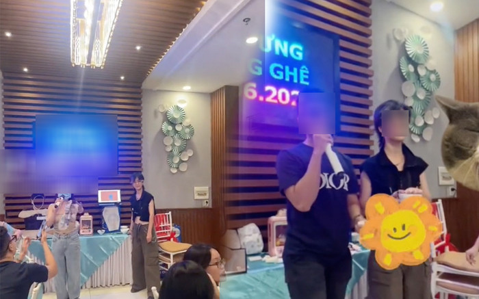 Hội anti-fan bạn trai Miko Lan Trinh tổ chức offline, in cả banner chế giễu: Liệu có quá giới hạn? Ảnh 2