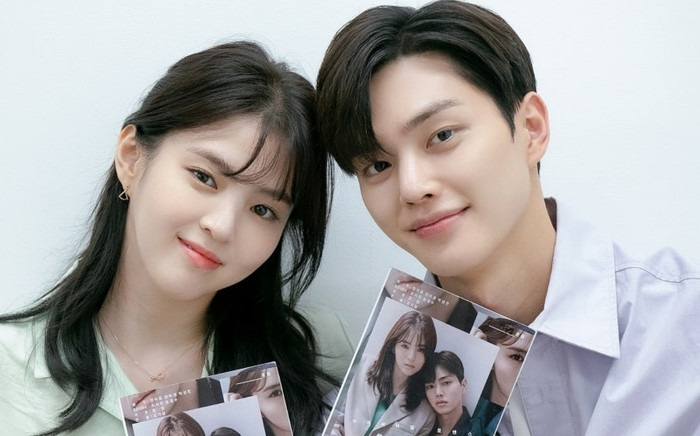 Song Kang đang hẹn hò với mỹ nhân đình đám, đàng gái đẹp không kém Han So Hee? Ảnh 2