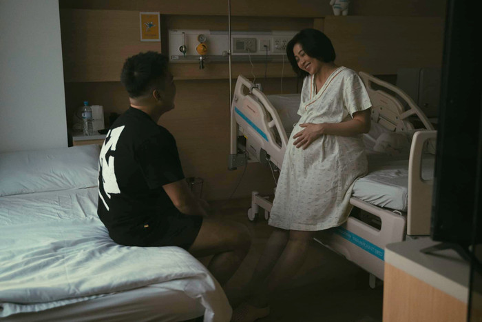 Những hình ảnh được MC Liêu Hà Trinh chia sẻ khiến dân mạng càng thêm ngưỡng mộ tình yêu đẹp của cô và ông xã.