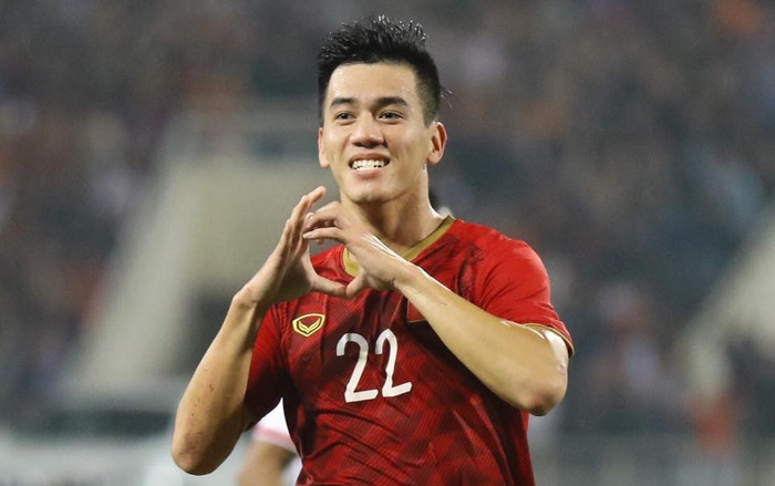 HLV Troussier chọn Văn Tùng thay Tiến Linh Ảnh 2